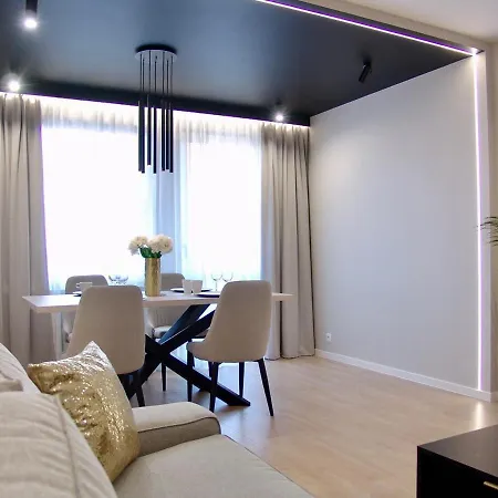 Apartment Beige 24H Parking Piekary Airport Katowice Pyrzowice Διαμέρισμα