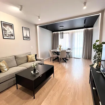 Apartment Beige 24H Parking Piekary Airport Katowice Pyrzowice