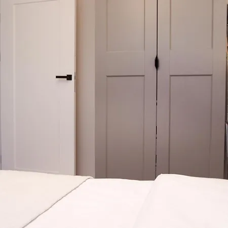 Apartment BEIGE 24h Parking Piekary Airport Katowice Pyrzowice Apartament Piekary Śląskie